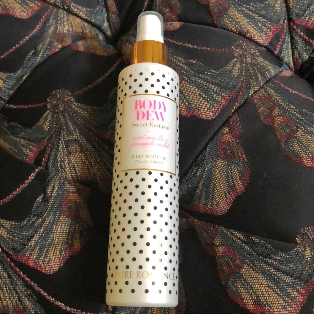 Body Dew Silky Body Oil